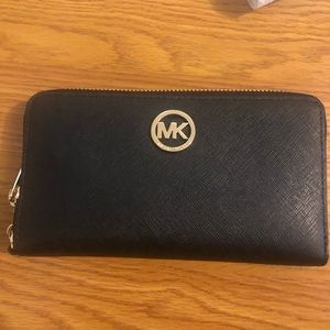 Brand new MK wallet